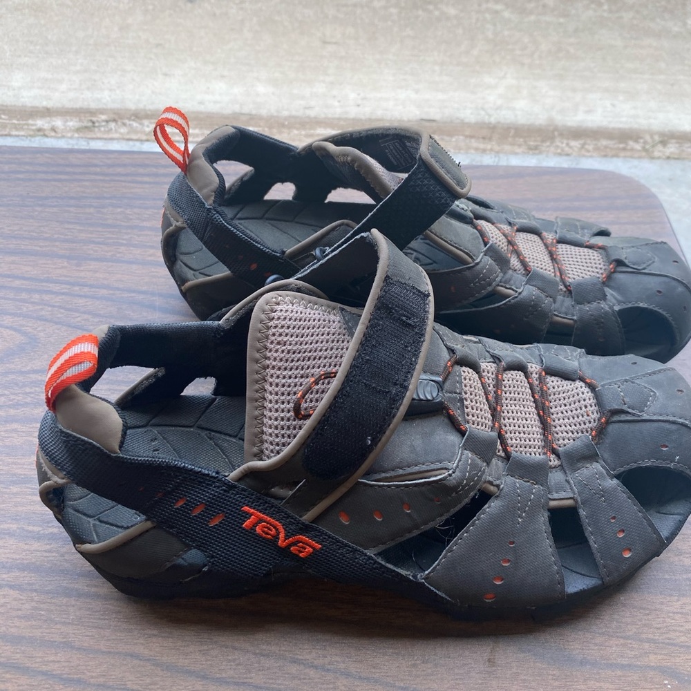 Teva Mens Water Shoes S/N 6704